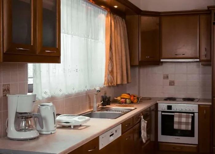 Vila Agno - αγνώ Ano Karies