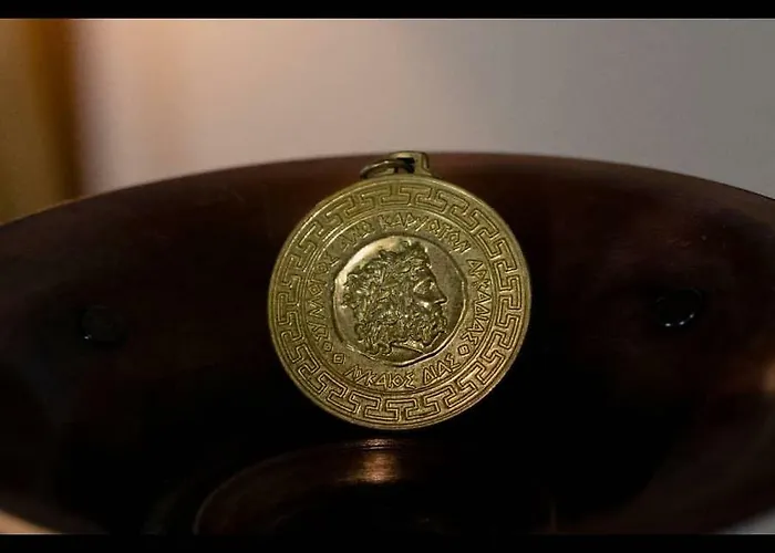 Agno - αγνώ Βίλα *