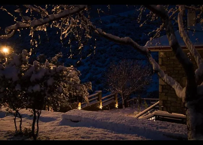 Agno - αγνώ Βίλα Ano Karies