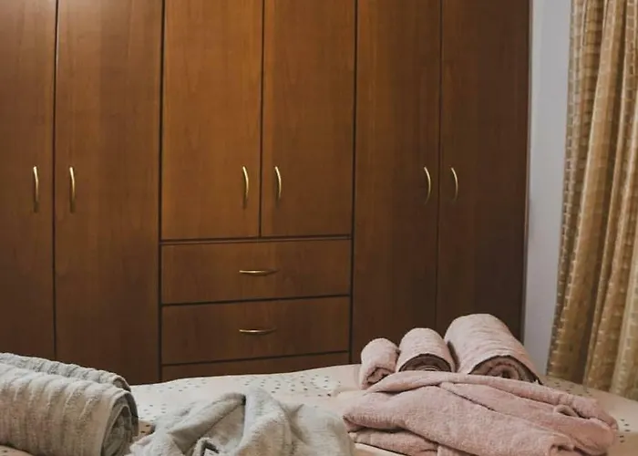 Agno - αγνώ Ano Karies